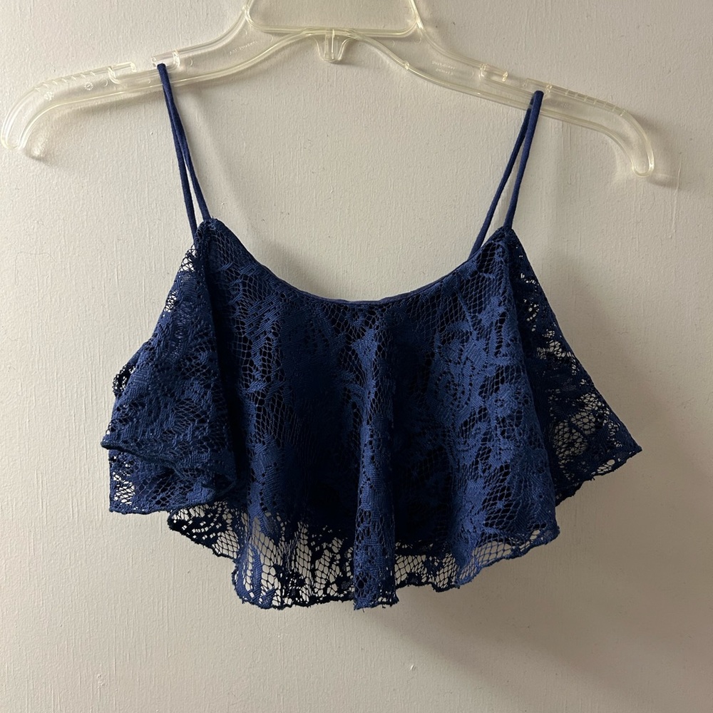 Zenana Outfitters Lace Crop